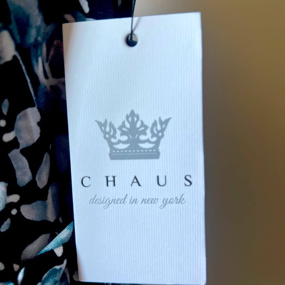 Chaus Black Floral Short Sleeved Blouse - Picture 2 of 6